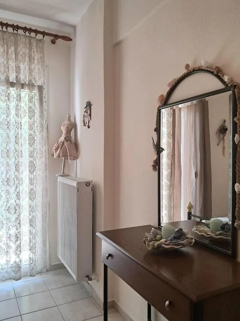 Menexe Apartments-Kelyfos Неос-Мармарас